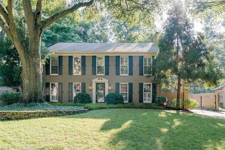 Galloway GardensSearch BHHS Taliesyn homes for sale in Germantown, Collierville, Bartlett, Cordova TN Photo 1