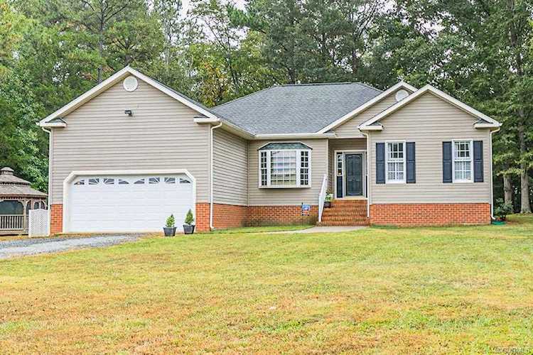 15195 Taylor Rd Beaverdam, VA 23015