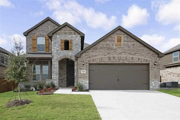 1105 Wyndbrook Justin, TX 76247