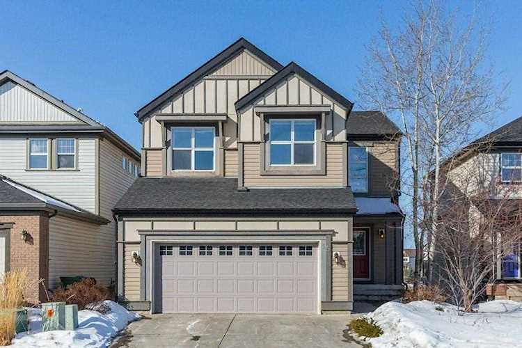 15 Copperleaf Park SE Calgary, AB T2Z 0J1
