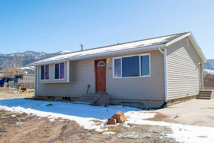 1752 E Homestead Blvd Enoch, UT 84721