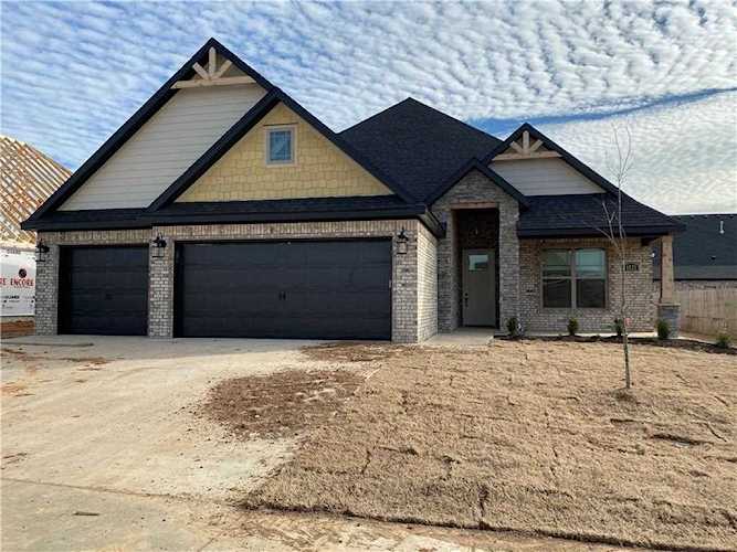 1521 Eureka Rd Centerton, AR 72719