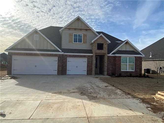 1311 Heart St Centerton, AR 72719