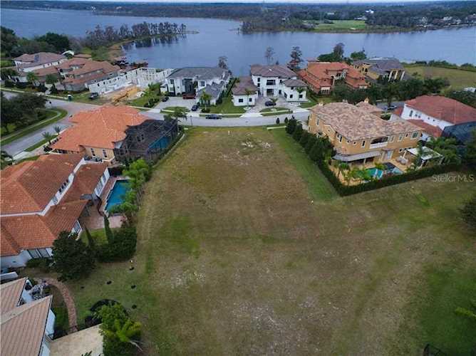 5762 Emerington CRESCENT Orlando, FL 32819