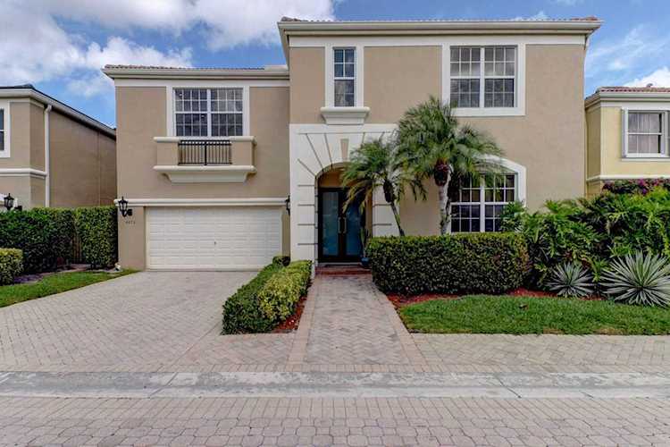 4273 NW 64Th Drive Boca Raton, FL 33496