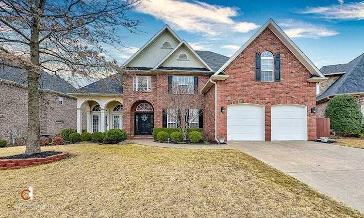 5404 S Turnberry Rd Rogers, AR 72758