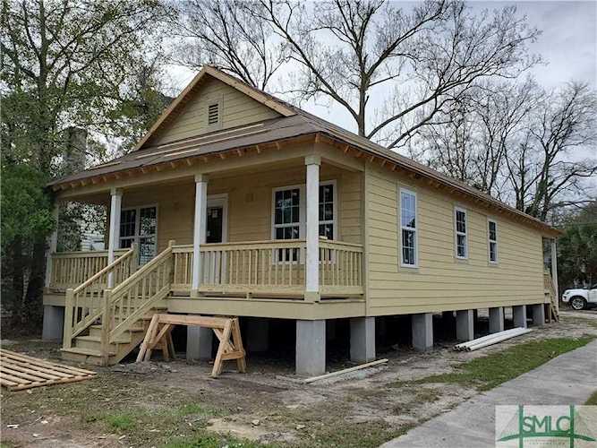 1201 E 41st St Savannah, GA 31404