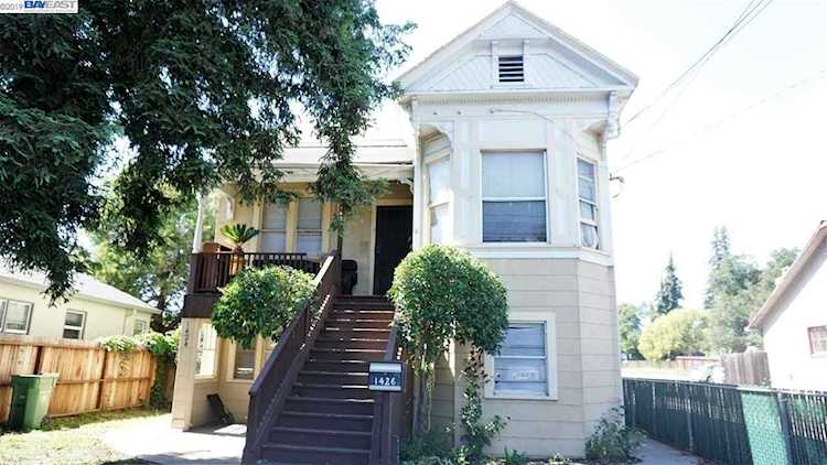 1424 C Street Hayward, CA 94541