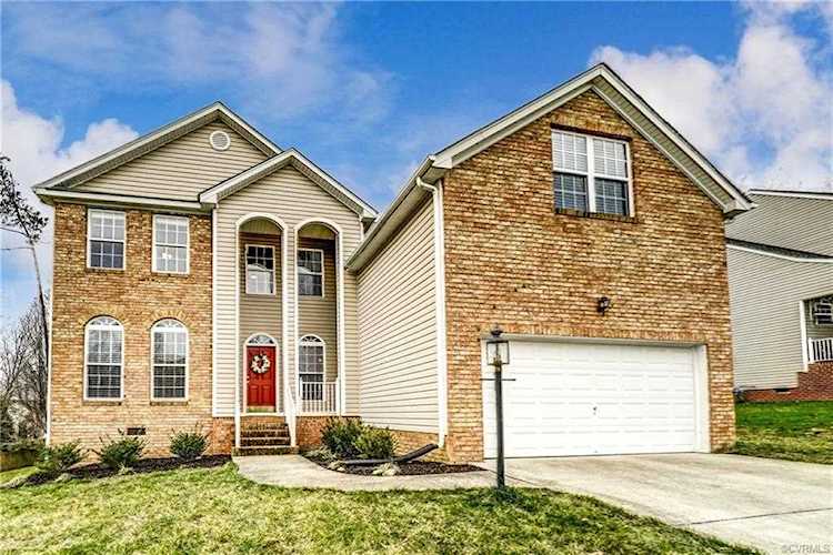 2212 Water Horse Ct Midlothian, VA 23112