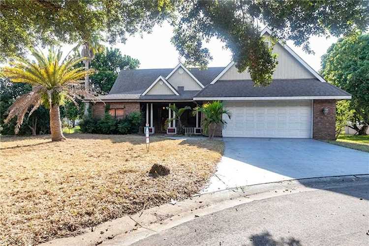 4020 Southern Manor Court Sarasota, FL 34233