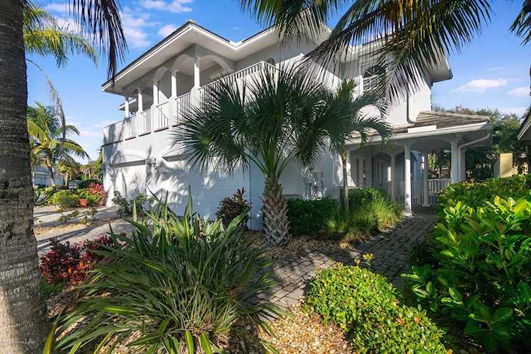 717 Spanish Moss Court Melbourne Beach, FL 32951