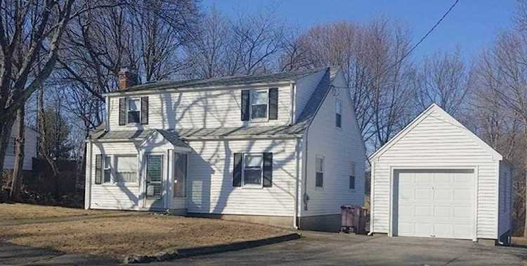 48 Sunrise Dr Weymouth, MA 02191