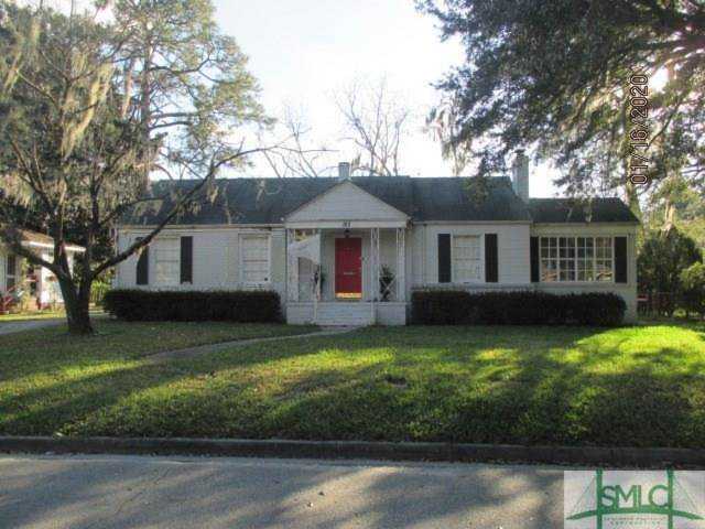 123 E Derenne Ave Savannah, GA 31405 | MLS 218515 Photo 1