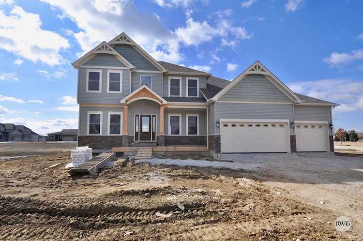 374 Andover Dr Oswego, IL 60543