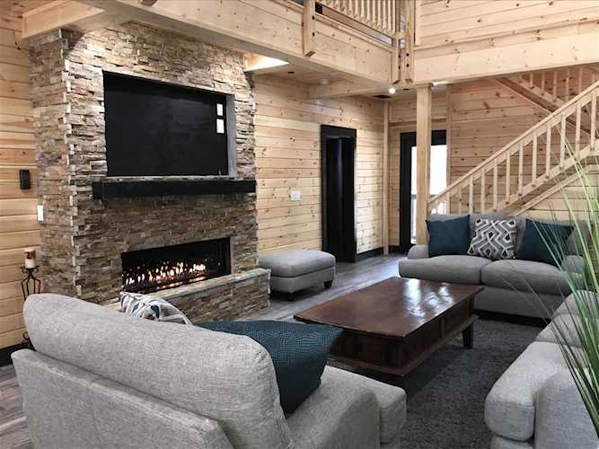 160 Le Verne Mammoth Lakes, CA 93546