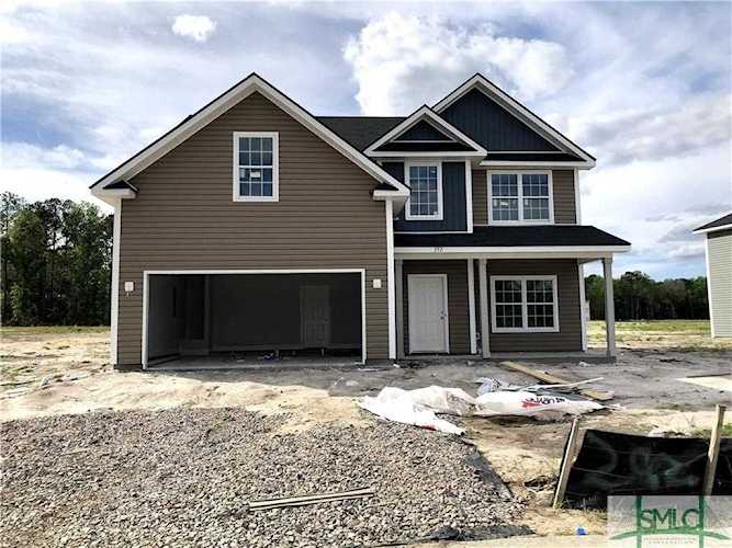 372 Fairview Circle Hinesville, GA 31313