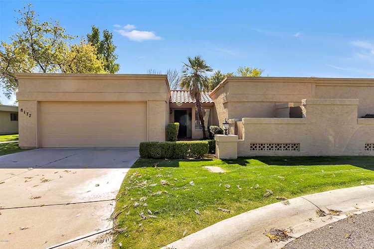 8177 E Del Caverna Drive Scottsdale, AZ 85258