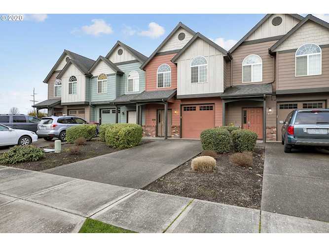 423 SW Pemberly Loop Mcminnville, OR 97128