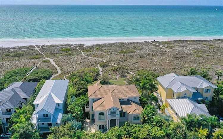 6877 Gulf of Mexico Dr Longboat Key, FL 34228