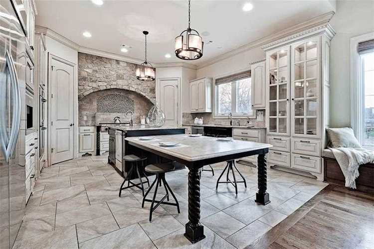 11 S Newhaven Ct Rogers, AR 72758
