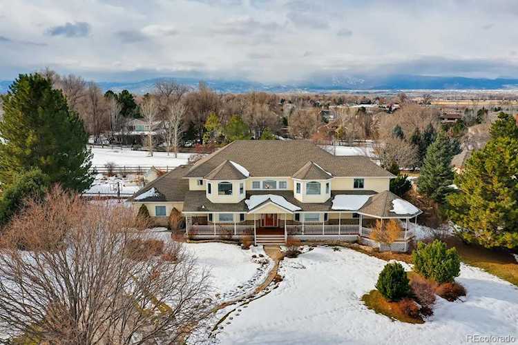 7205 Spring Creek Circle Niwot, CO 80503