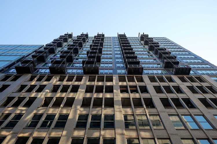 565 W Quincy St #913 Chicago, IL 60661