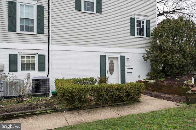1494 Blockton Ct Crofton, MD 21114