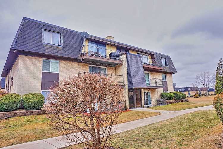 11121 S 84th Ave #1A Palos Hills, IL 60465