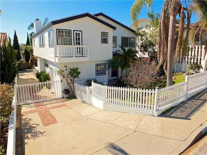 1726 Mathews Avenue Manhattan Beach, CA 90266