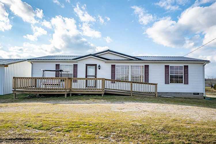 1120 Kays Road Lawrenceburg, KY 40342