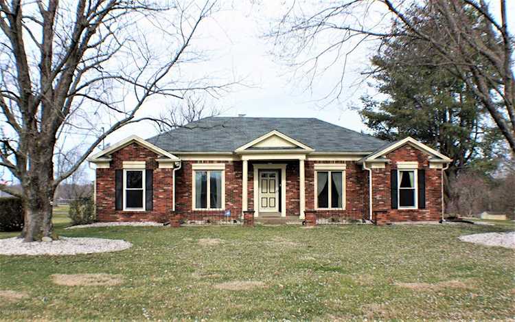 5604 Montfort Ln Crestwood, KY 40014