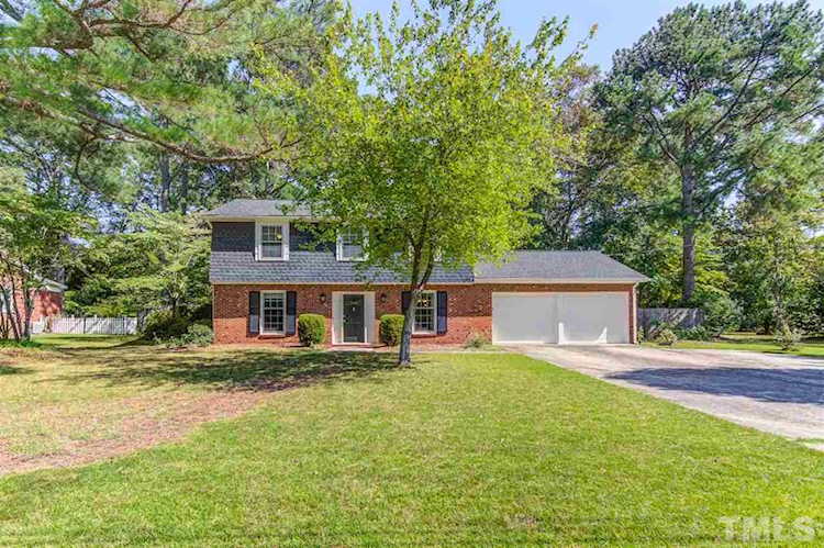 1005 Chestnut Drive Smithfield, NC 27577 | MLS 2278249 Photo 1
