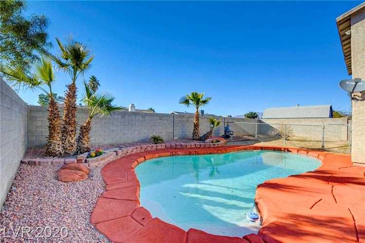 3751 Lincoln Rd Las Vegas, NV 89115