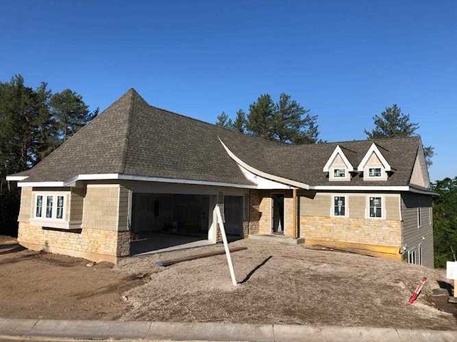 508 Oak Ridge Place Hopkins, MN 55305