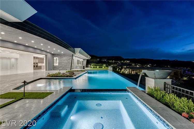 659 Scenic Rim Dr Henderson, NV 89012