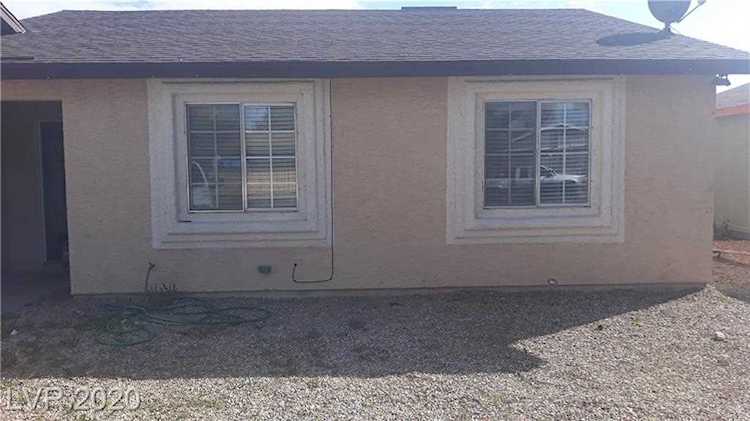 298 Lyra Ln Las Vegas, NV 89110