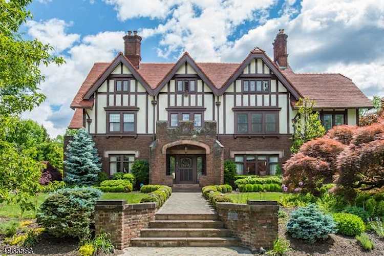 1 Russell Ter Montclair Twp., NJ 07042