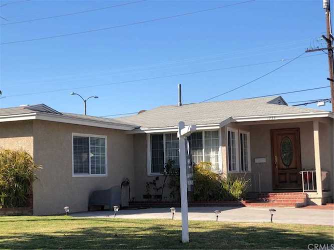 1233 23rd Street Manhattan Beach, CA 90266 | MLS SB20044573 Photo 1