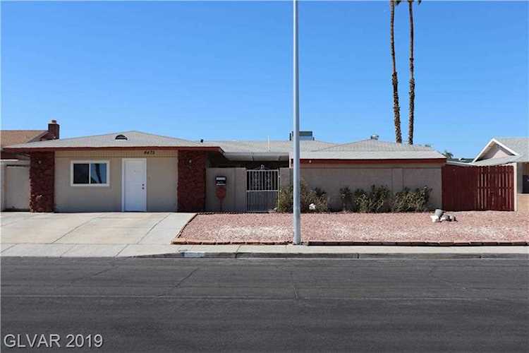 4475 Annie Oakley Dr Las Vegas, NV 89121
