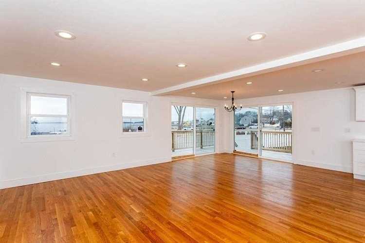 439 Neck Street Weymouth, MA 02191