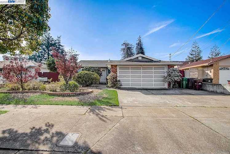 1836 Osage Ave Hayward, CA 94545 | MLS 40896639 Photo 1