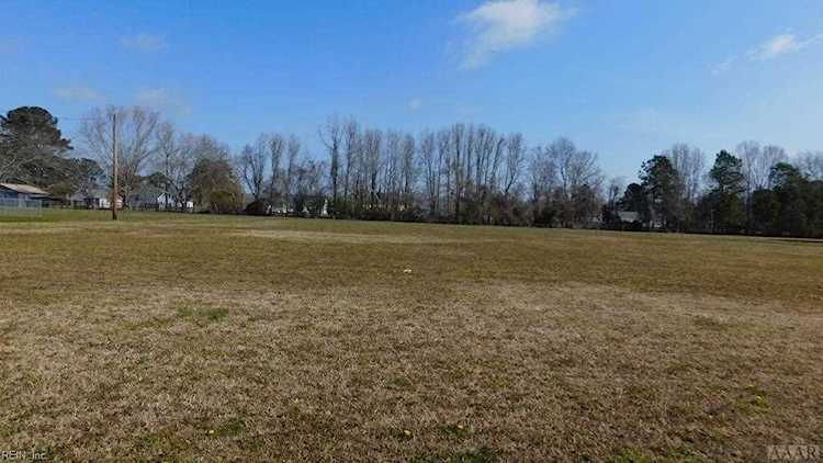 107 Farm Dr Elizabeth City, NC 27909