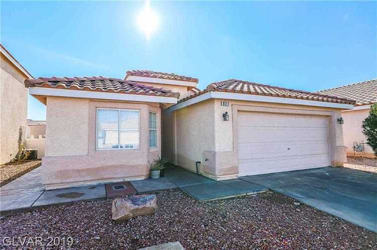 921 Emerald Stone Ave Las Vegas, NV 89081