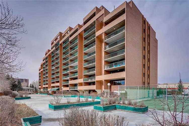5204 Dalton Drive NW #411 Calgary, AB T3A 3H1