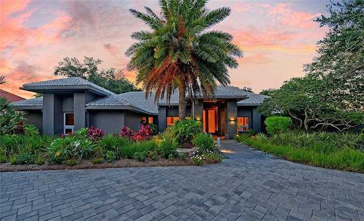 4165 Boca Pointe Dr Sarasota, FL 34238
