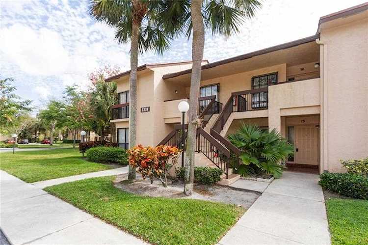2339 SW 15th St #15 Deerfield Beach, FL 33442