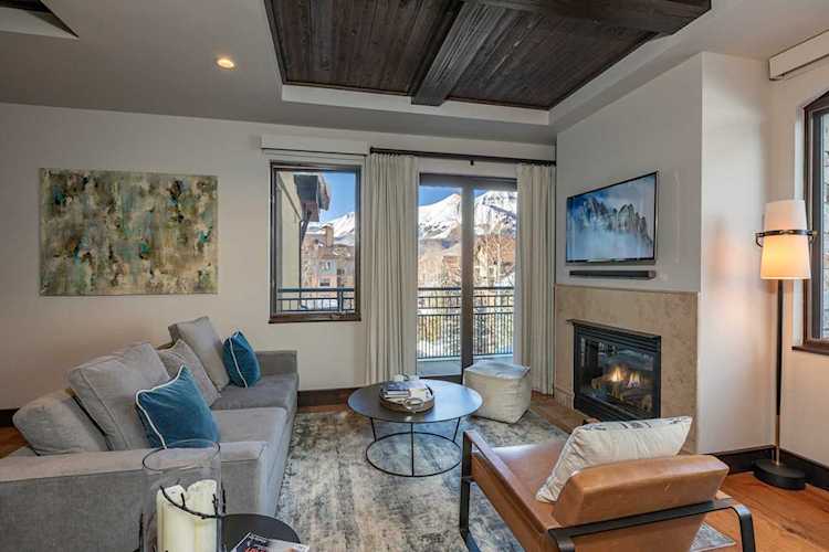 118 401 Lost Creek Ln #40 Mountain Village, COLORADO 81435 | MLS 38003 Photo 1