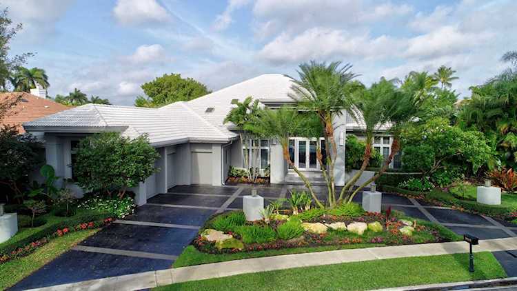 2527 NW 64Th Boulevard Boca Raton, FL 33496
