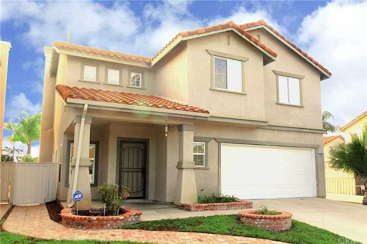 1151 Mcfarland Avenue Wilmington, CA 90744