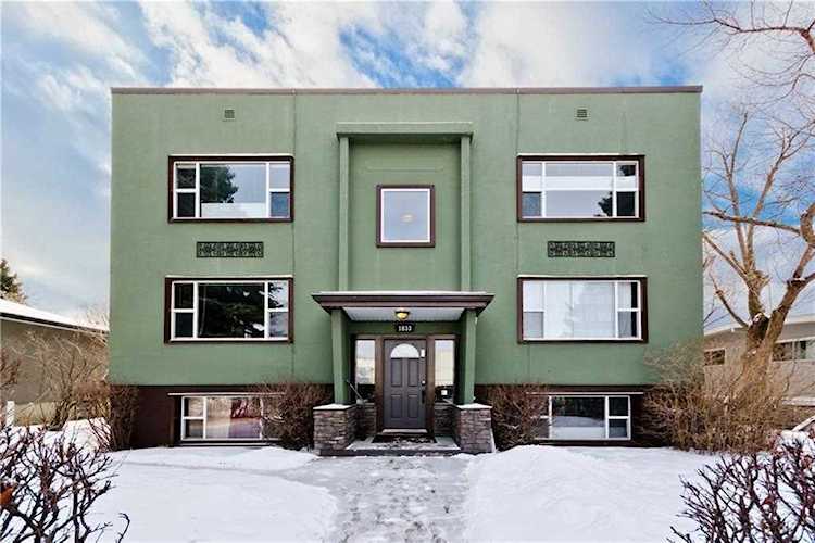 1833 21 Avenue NW #4 Calgary, AB T2M 1M5